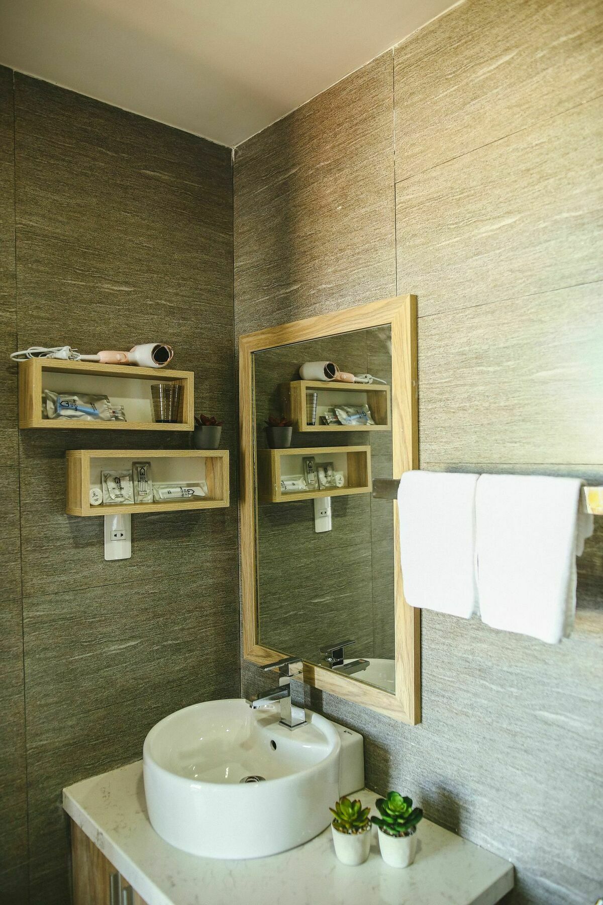 Red Hotel Da Nang Dış mekan fotoğraf